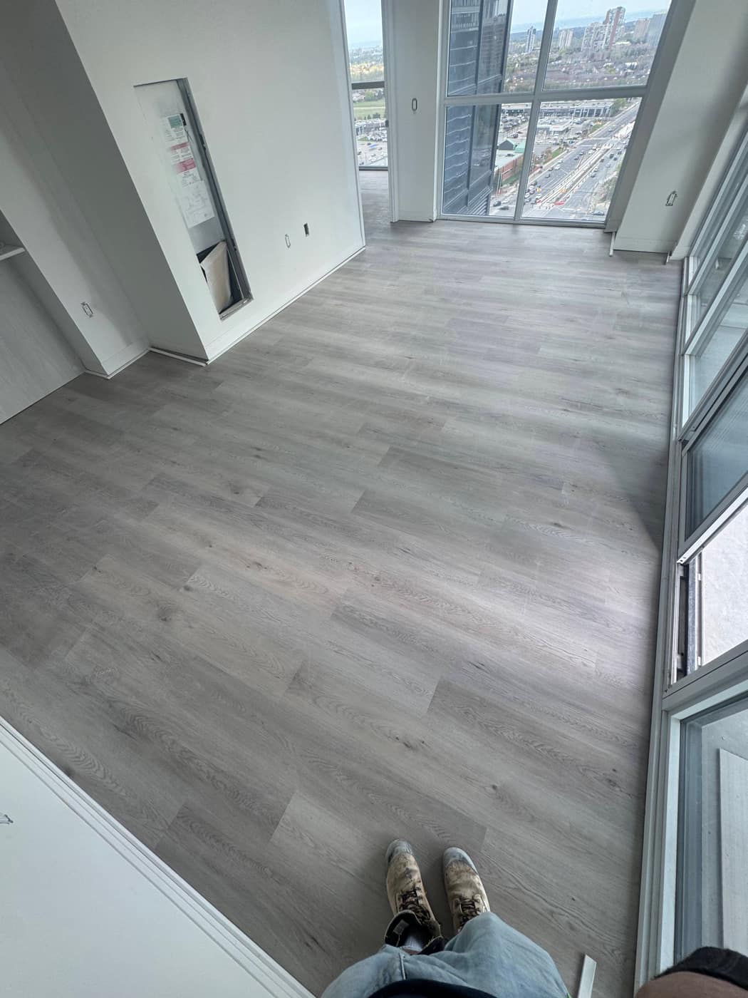 Vinyl / Laminate