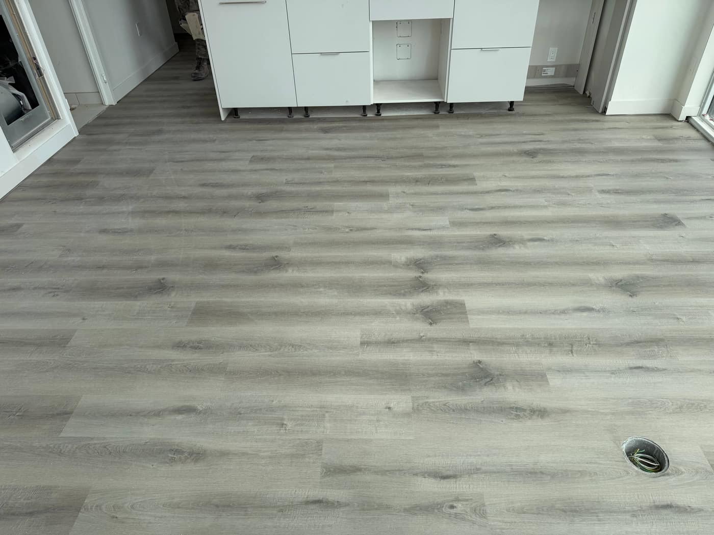 Vinyl / Laminate