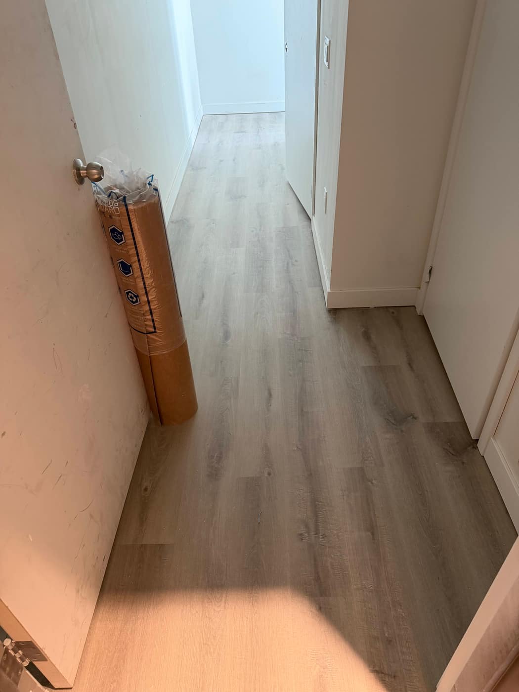 Vinyl / Laminate