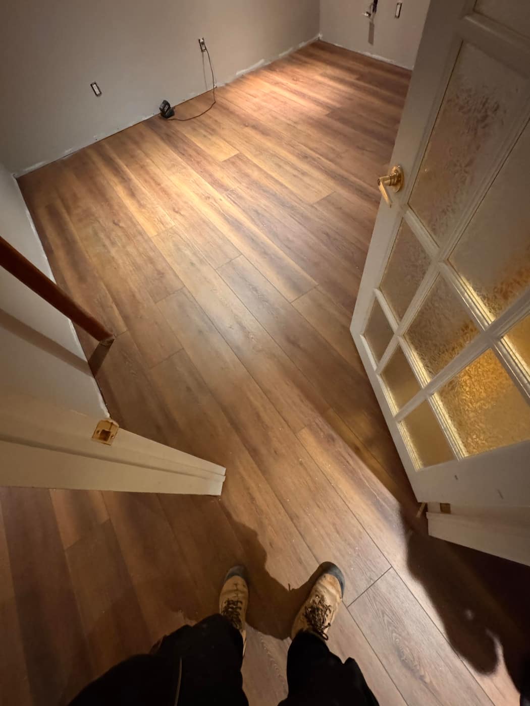 Vinyl / Laminate