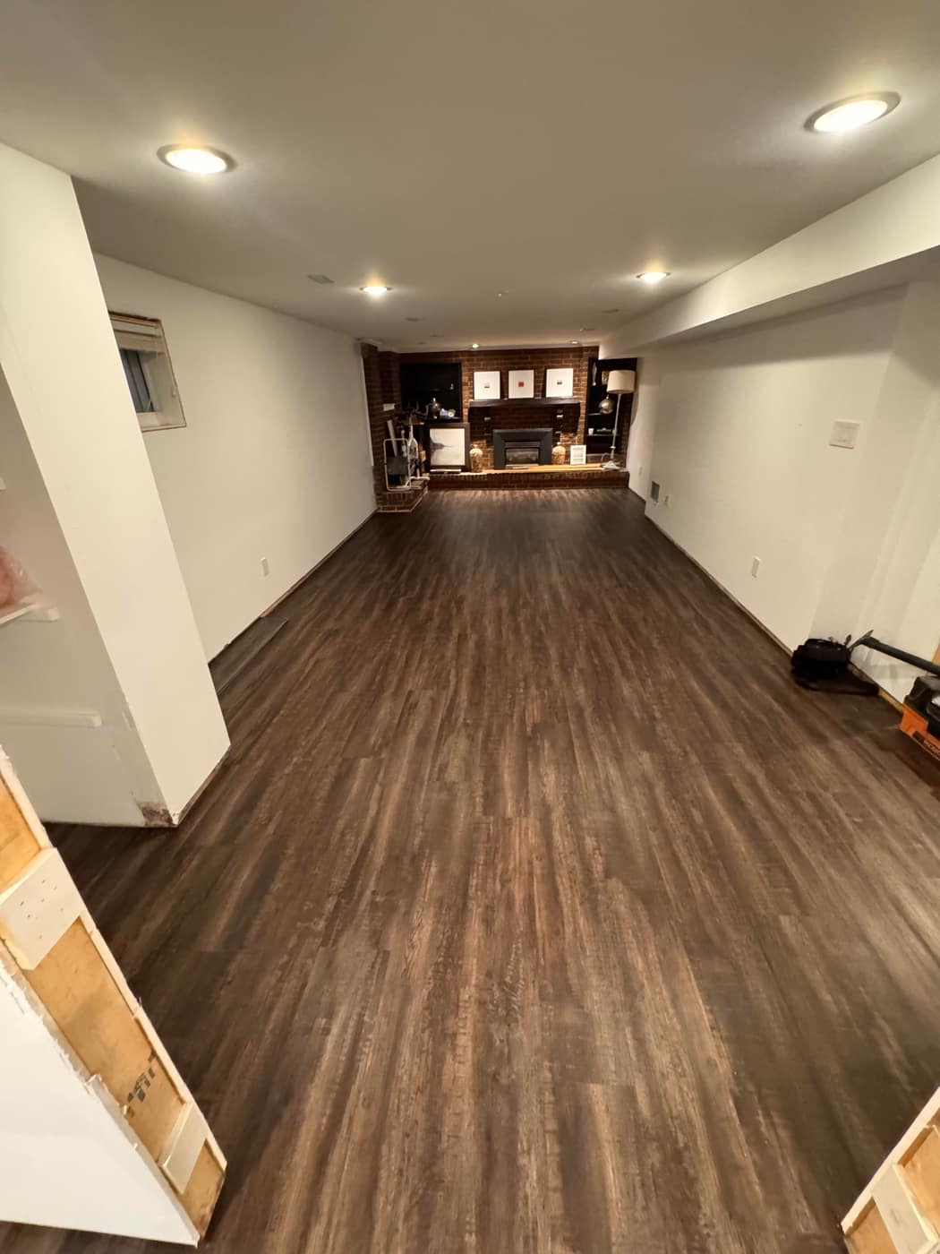 Vinyl / Laminate