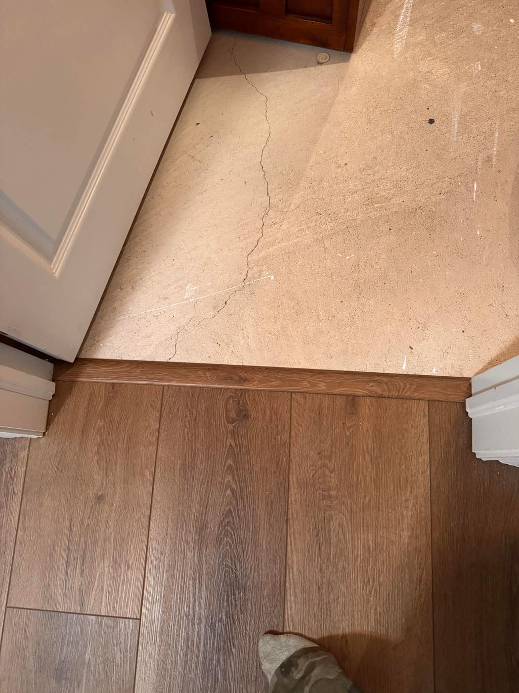 Vinyl / Laminate
