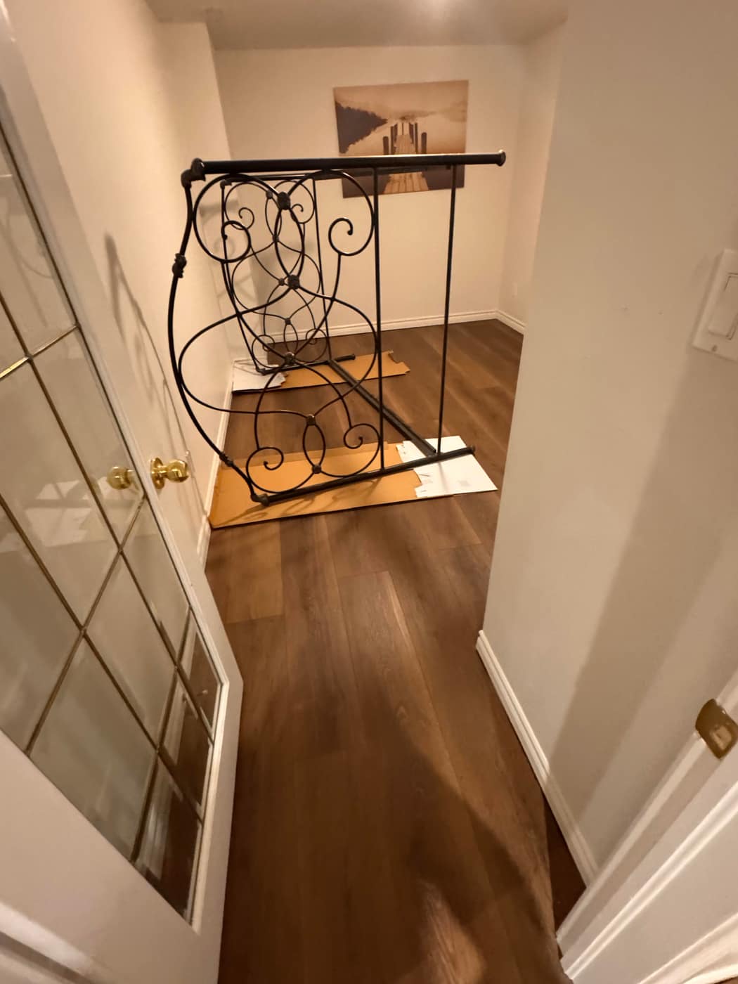 Vinyl / Laminate